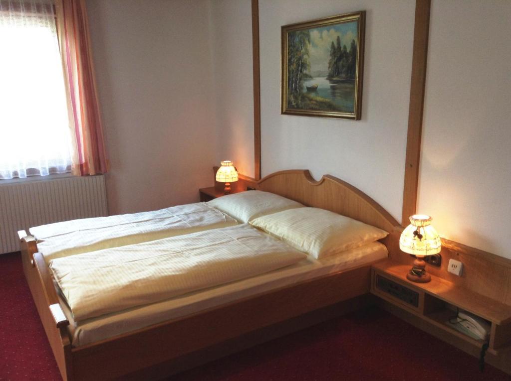 Hotel Rupertihaus 海利根布卢特 外观 照片