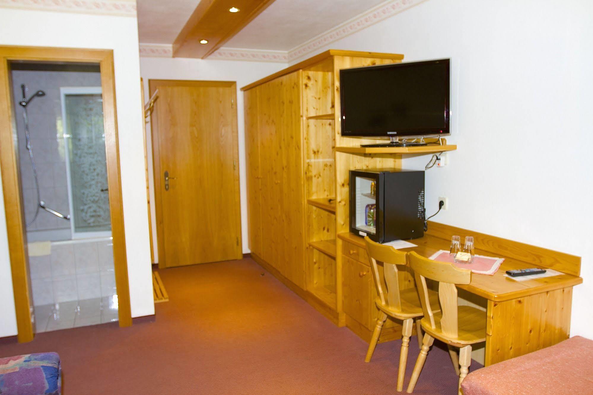 Hotel Rupertihaus 海利根布卢特 外观 照片